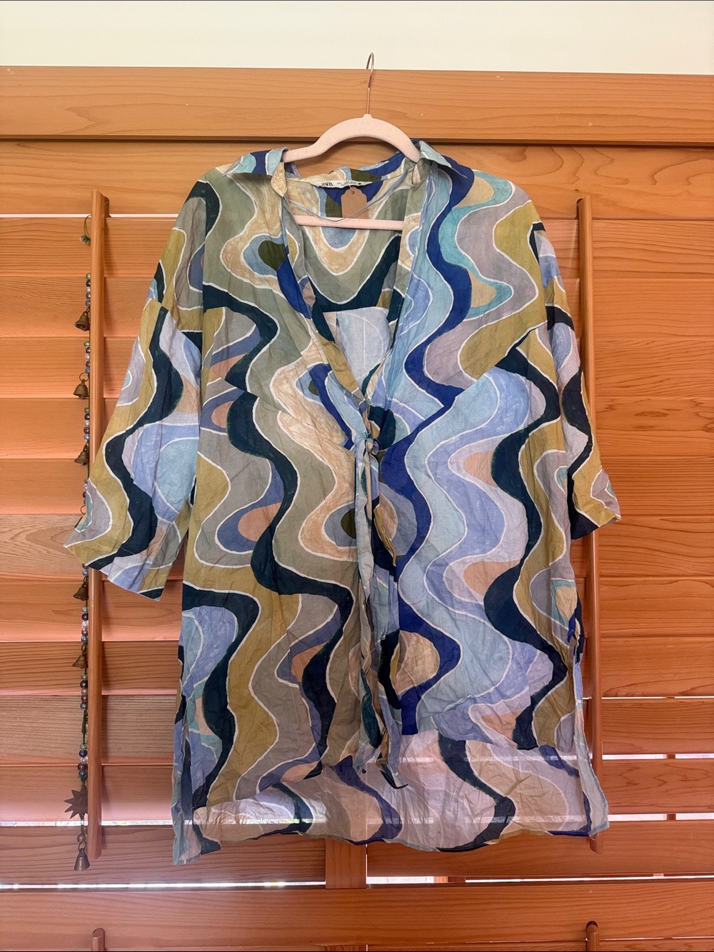 Wavy-Print Lightweight Swim Cover-Up in Olive & Blue
